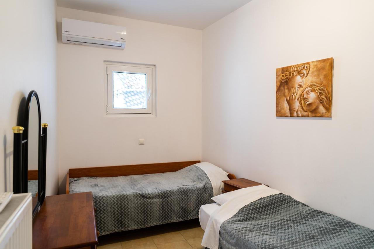 Apartamento Aroma Cavas Pyrgos Kallistis Exterior foto
